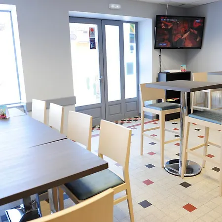 Le Relais Du Châtel Marcilly le Chatel