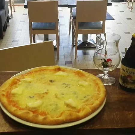 Le Relais Du Châtel 3* Marcilly le Chatel