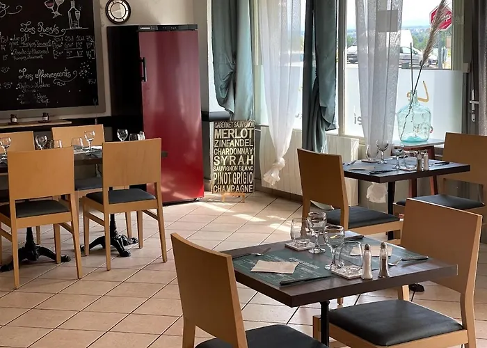 Le Relais Du Chatel