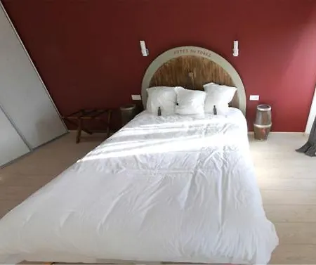Le Relais Du Châtel 3* Marcilly le Chatel