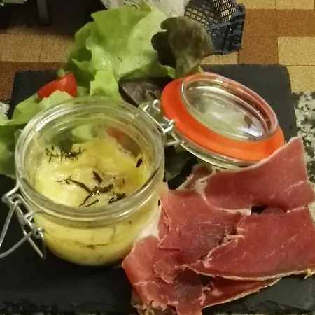 Le Relais Du Châtel 3* Marcilly le Chatel